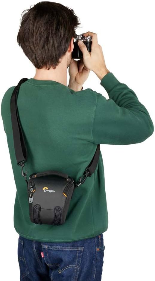 Lowepro Adventura Camera bag - Image 6