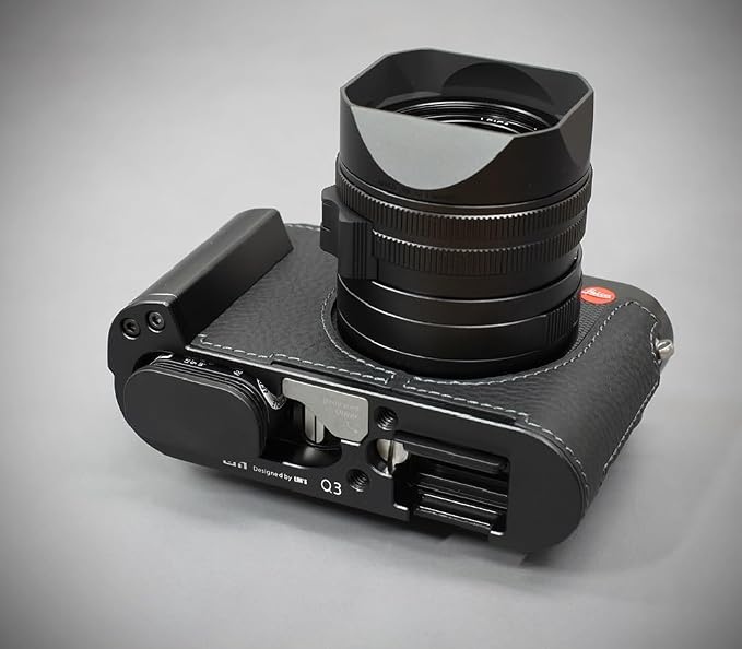 LIM'S Genuine Italy Leather Camera Half Case Metal Grip Dovetail Plate for Leica Q3 [Black] - Image 3