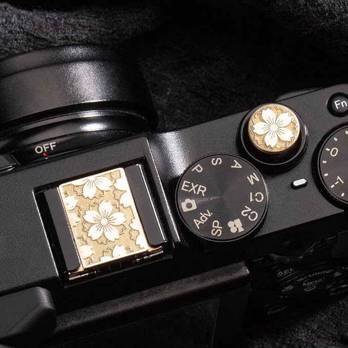 Cherry Hot Shoe Cover Shutter Button for Fuji X100VI XT30III for Nikon | Brass alloy cherry blossom pattern dust-proof hot shoe cover shutter Botton For Fuji XT5 XT4 XT3 XT30III X100VI XE4 For Nikon - Image 3