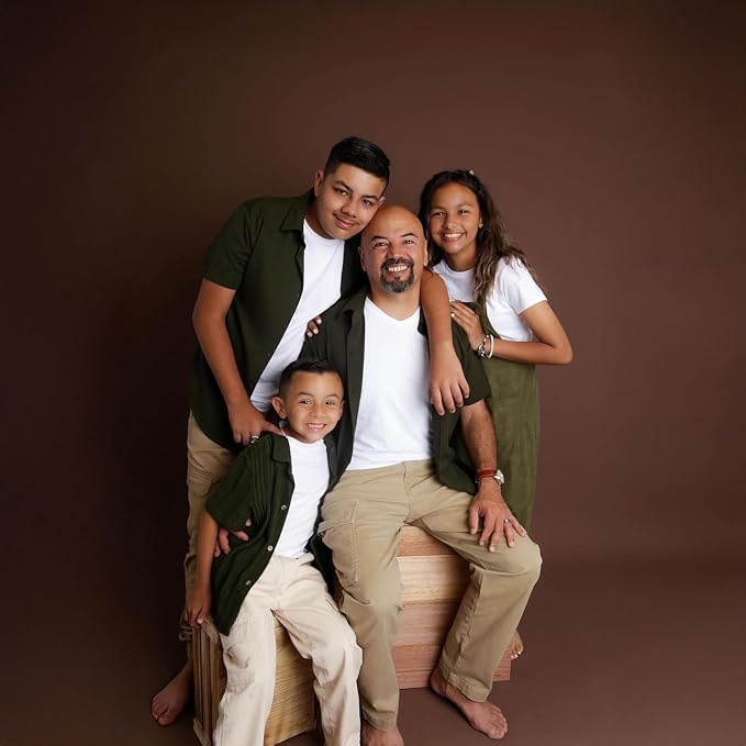 Kate Seamless Paper Backdrop Brown Seamless Backdrop Paper Rolls (106.8''x32.8' Coco Brown) - Image 4