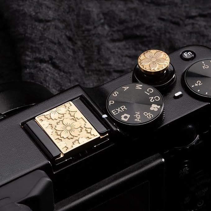 Cherry Hot Shoe Cover Shutter Button for Fuji X100VI XT30III for Nikon | Brass alloy cherry blossom pattern dust-proof hot shoe cover shutter Botton For Fuji XT5 XT4 XT3 XT30III X100VI XE4 For Nikon - Image 4