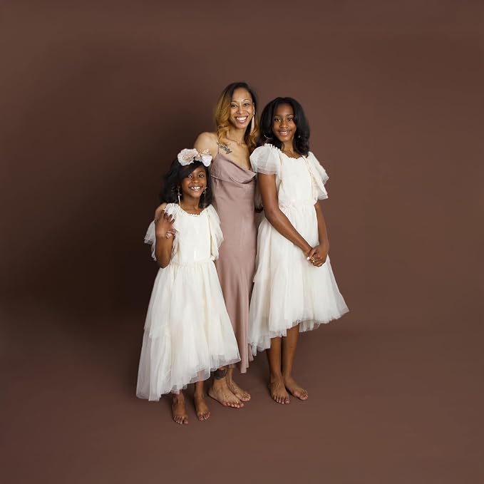 Kate Seamless Paper Backdrop Brown Seamless Backdrop Paper Rolls (106.8''x32.8' Coco Brown) - Image 5
