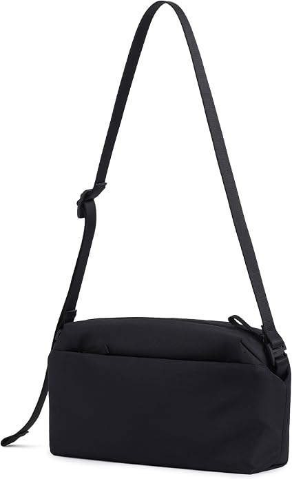 Urth Dolomite 5L Crossbody Camera Sling Bag - Weatherproof + Recycled - Image 4