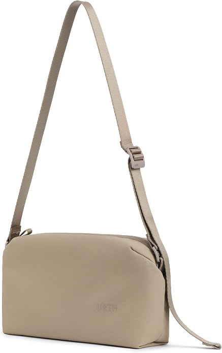 Urth Dolomite 5L Crossbody Camera Sling Bag - Weatherproof + Recycled - Image 3