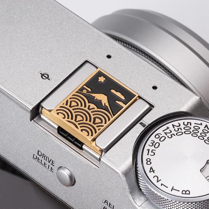 Cloud Pattern Metal Hot Shoe Cover for Fuji XT30III XT50 for Nikon ZF | Brass alloy sea of clouds pattern hot shoe cover For Fujifilm XS20 XT4 XT30III X100VI For Nikon Z50 ZF For Leica For Olympus - Image 3