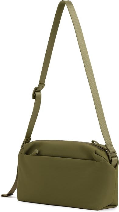 Urth Dolomite 5L Crossbody Camera Sling Bag - Weatherproof + Recycled - Image 4