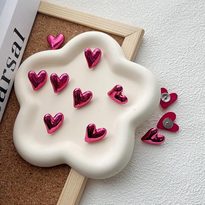 50 pcs of Cute Soft Wooden Board thumbtack with Golden Hearts can be Used for Photo Walls, memos, whiteboards, and Decorative thumbtack (Red) - Image 5