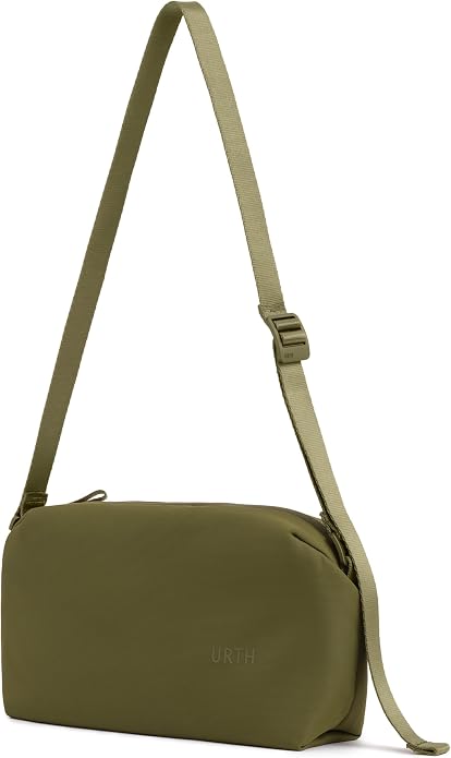 Urth Dolomite 5L Crossbody Camera Sling Bag - Weatherproof + Recycled - Image 3