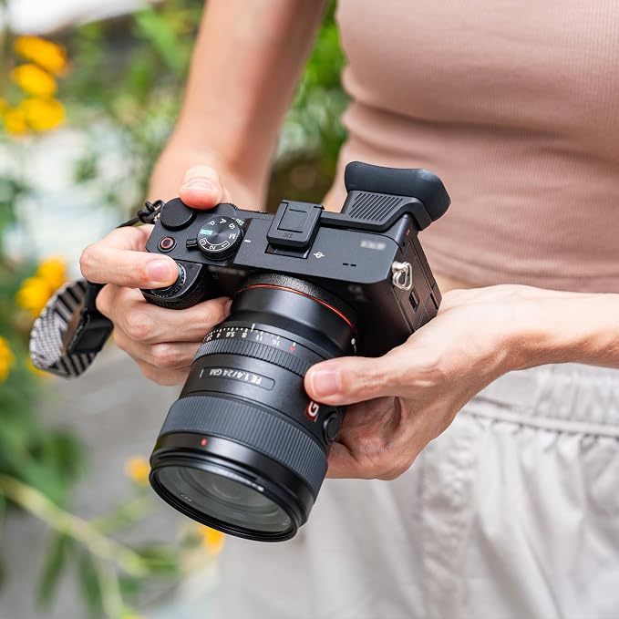Upgraded A7C II A7CR Eyecup Eye Cup with Hot Shoe Cover, Soft Silicon Extended Viewfinder Eyepiece for Sony Alpha 7CII 7C R 7C II (Not Fits A7C) with Built-in Cold Shoe Mount for LED lights Microphone - Image 7
