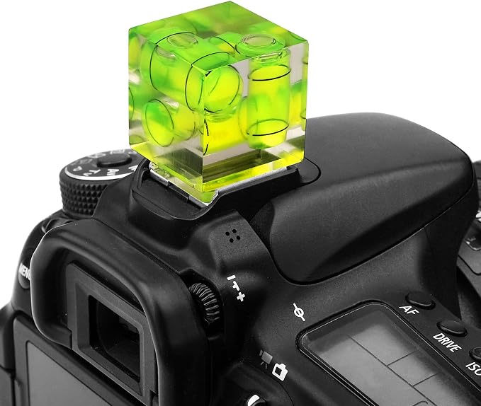Camera Hot Shoe Level, Chromlives 3 Axis Spirit Bubble Level Standard Shoe Level Mount Compatible with DSLR Film Camera Canon Nikon Olympus Pentax - Image 2