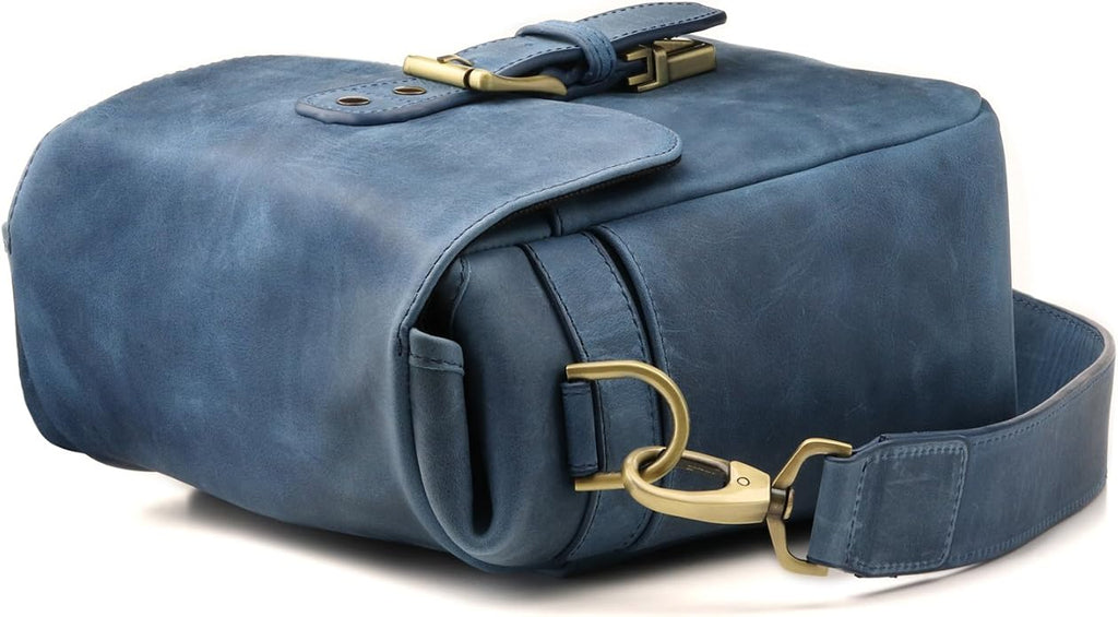 MegaGear Genuine Leather Camera Messenger Bag Mirrorless Portable electronic device cover - Image 5