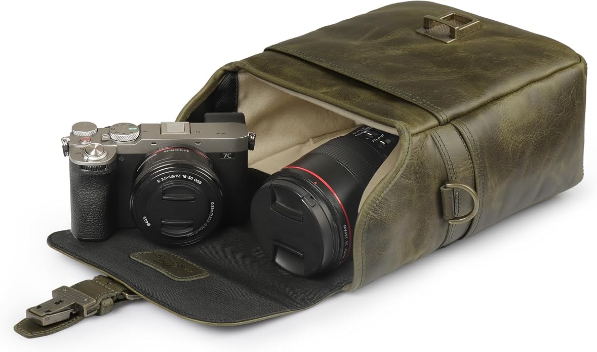 MegaGear Genuine Leather Camera Messenger Bag Mirrorless Portable electronic device cover - Image 9