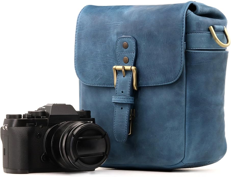 MegaGear Genuine Leather Camera Messenger Bag Mirrorless Portable electronic device cover - Image 7