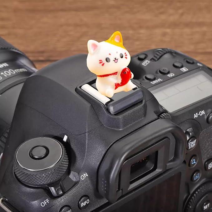 Camera Hot Shoe Cover, Cute Hot Shoe Cap, Hot Shoe Protector Compatible with Sony Fujifilm Fuji Canon Nikon Pentax Leical Panasonic (Lucky Cat) - Image 3
