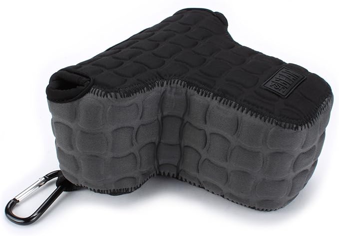 USA Gear Camera Sleeve (Medium) for Compact SLRs Compatible with Canon EOS R100 Nikon Z30 Sony ZV-E10, and more - Padded Neoprene DSLR Case with Zipper Accessory Pocket & Belt Loop (Deluxe Gray) - Image 8