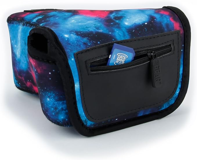 USA Gear Camera Sleeve (Medium) for Compact SLRs Compatible with Canon EOS R100 Nikon Z30 Sony ZV-E10, and more - Padded Neoprene DSLR Case with Zipper Accessory Pocket & Belt Loop (Galaxy) - Image 3