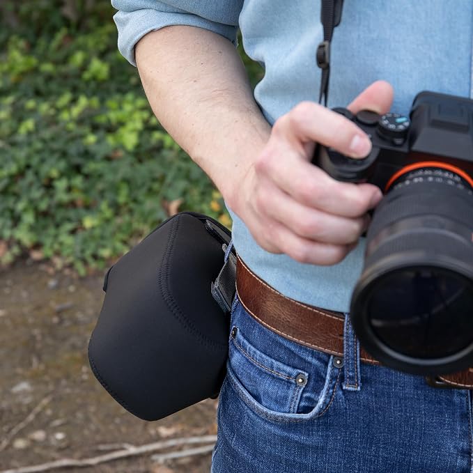 USA Gear Camera Sleeve (Large) for Mid-Size SLRs Compatible with Sony A7 V, Canon EOS R6 Mark II, Nikon Z 6III & more - Padded Neoprene DSLR Case with Zipper Accessory Pocket & Belt Loop (Black) - Image 6