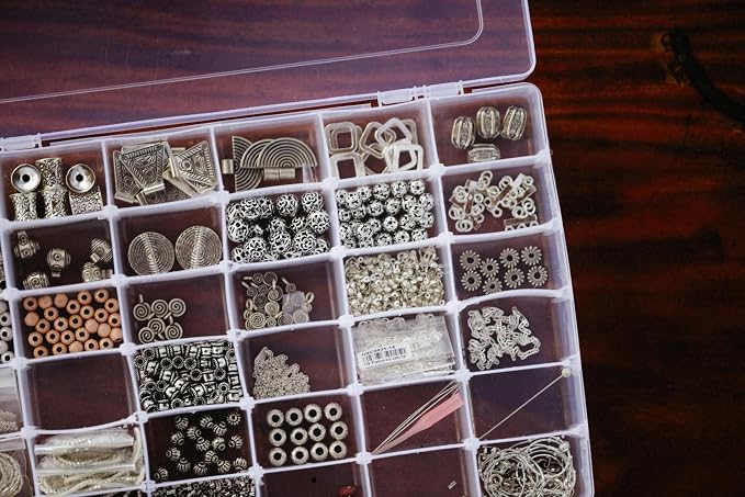 Xiaoyztan 8-Bin Clear Plastic Organizer with Adjustable Dividers 7.3x4.9in | 8-grid clear organizer with adjustable dividers for jewelry, beads, tackle, and crafts - Image 7