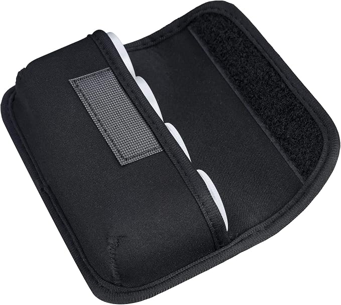 Camera Film 35mm 135 Roll Film Neoprene Storage Carrying Case Bag (Black) - Image 3