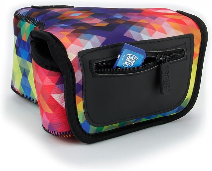 USA Gear Camera Sleeve (Medium) for Compact SLRs Compatible with Canon EOS R100 Nikon Z30 Sony ZV-E10, and more - Padded Neoprene DSLR Case with Zipper Accessory Pocket & Belt Loop (Geometric) - Image 3