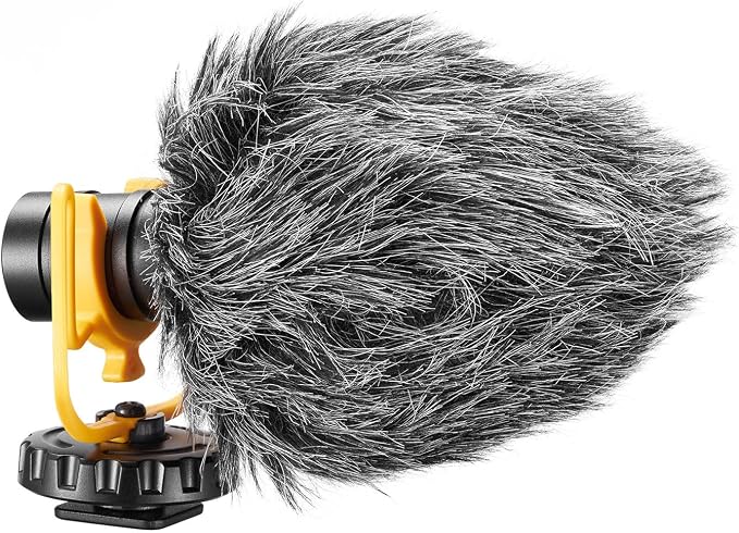 VM01 Lightweight Shotgun Mic for DSLR & Mobile Phone Vlog Recording | 37g Metal Cardioid Mic,Plug‑and‑Play,Shock Mount & Furry Windscreen,Anti‑Interference for Outdoor Vlog,Interview,Short‑Video. - Image 3