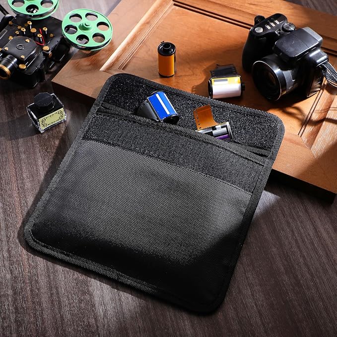 2 Pieces Filmguard Bag Waterproof Storage Carrying Case Xray Proof Bags Film X-Ray Protector Radiation-resistant Bag for Photographers Tourists Travelers, Black(711-12B Medium) - Image 4