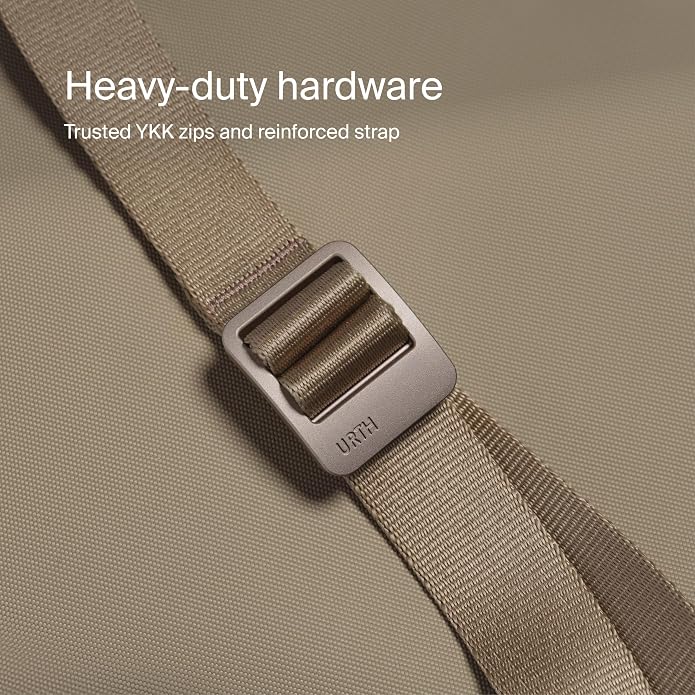 Urth Dolomite 5L Crossbody Camera Sling Bag - Weatherproof + Recycled - Image 9