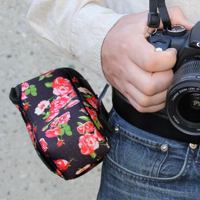 USA Gear Camera Sleeve (Medium) for Compact SLRs Compatible with Canon EOS R100 Nikon Z30 Sony ZV-E10, and more - Padded Neoprene DSLR Case with Zipper Accessory Pocket & Belt Loop (Floral) - Image 5