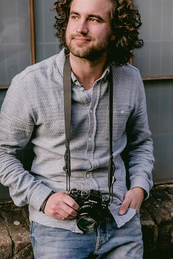 hecho. Brown Leather Camera Strap - Handmade & Fair Trade (Adjustable Leather Shoulder Strap compatible with Canon, Nikon, Sony Fujifilm, Kodak, Olympus and more, Camera Sling for Men & Women) - Image 3