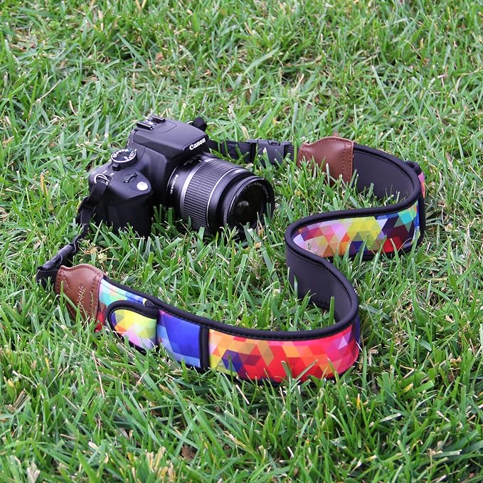 USA Gear TrueSHOT Camera Strap Neoprene Camera Straps - Padded Neck Strap, Pockets, and Quick Release Buckles - Compatible with Canon, Nikon, Sony and More DSLR and Mirrorless Cameras (Geometric) - Image 3